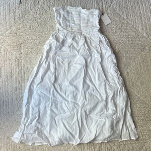 DISSH White Strapless Linen Dress